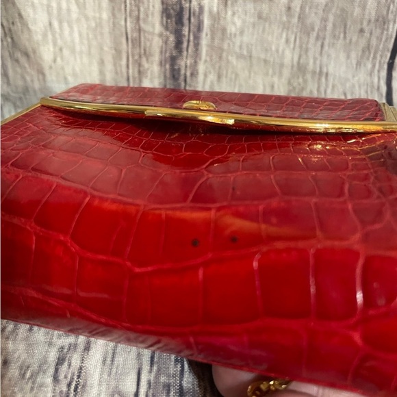 Authentic / Beautiful Judith Leiber Crocodile Clutch - Picture 4 of 12